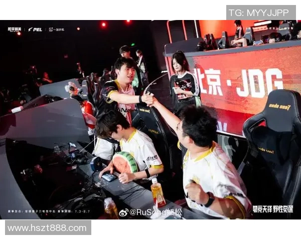 和平精英赛场上BLG逆袭之路的真实记录与精彩瞬间回顾 和平精英赛场上BLG逆袭之路的真实记录与精彩瞬间回顾